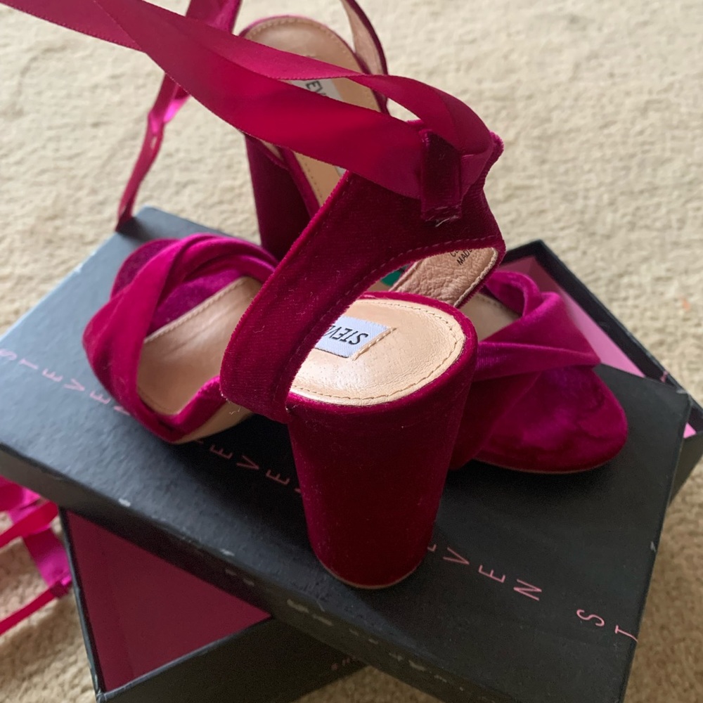 beautiful sexy pink 3 inches heels with ribbons. For parties,